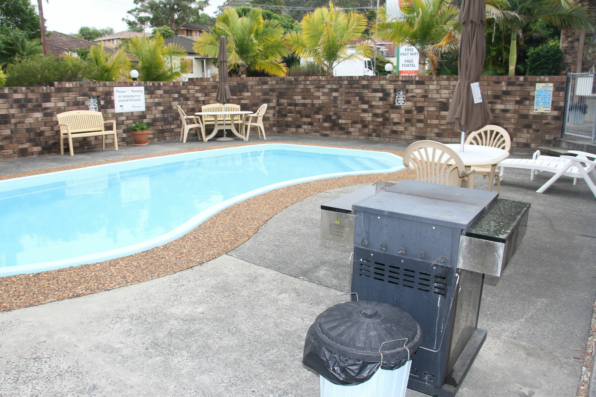 Gosford Palms Motor Inn Kültér fotó
